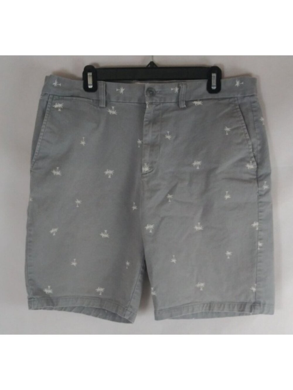 Old Navy Men's Shorts Ultimate Slim Built In Flex Palm Trees Size 36